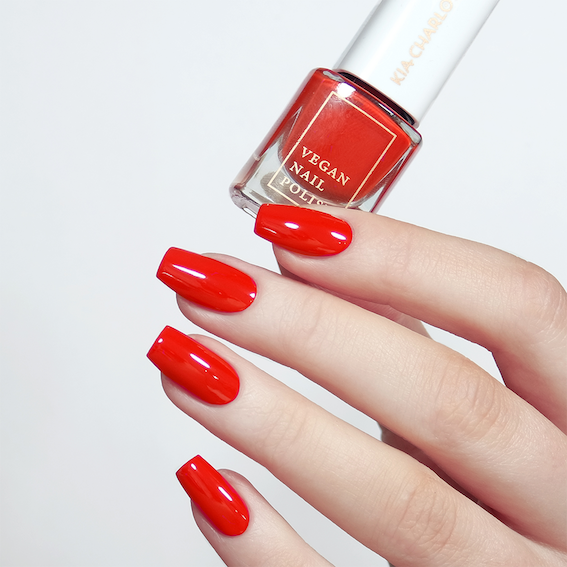 Veganer Nagellack I Can Classic Red Von Kia Charlotte Zeitloser Roter Veganer Nagellack Made In Germany Raumformplan De